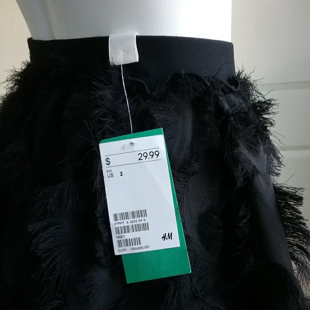 H&M Black Lined Feather Skater Circle Skirt